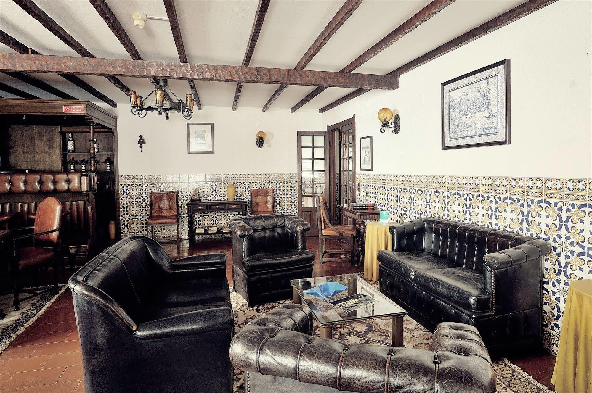 Rainha Santa Isabel - Obidos History Hotel Exterior foto